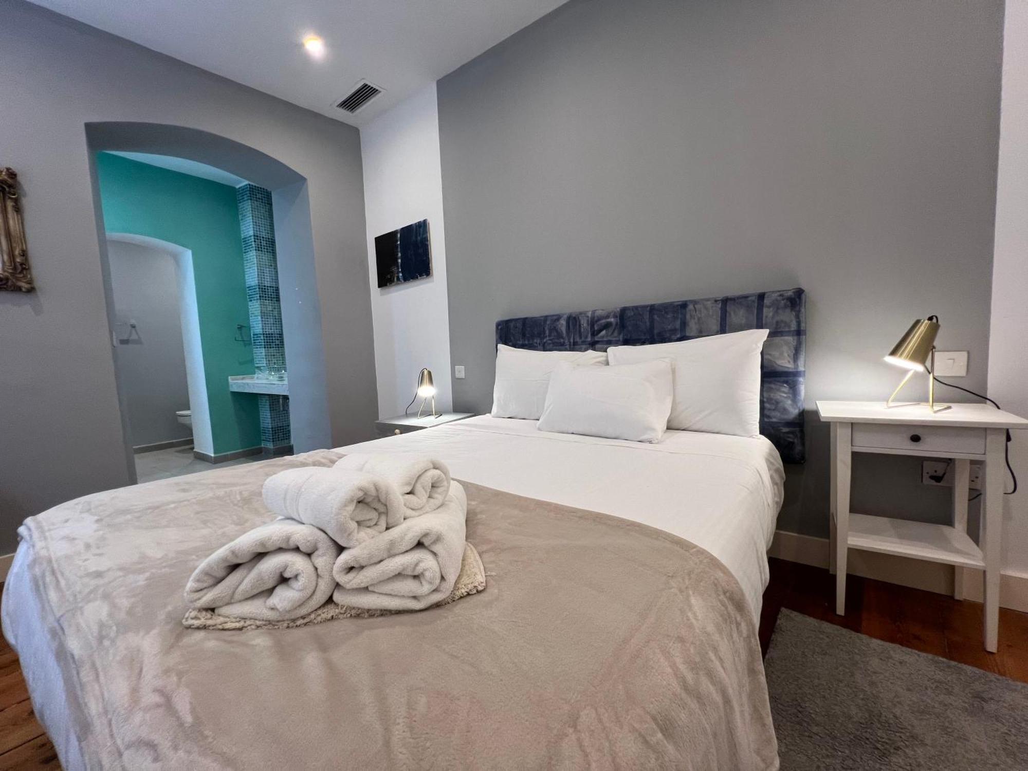 Luxe 2Br Family Oasis In Gibraltar Apartment Екстериор снимка